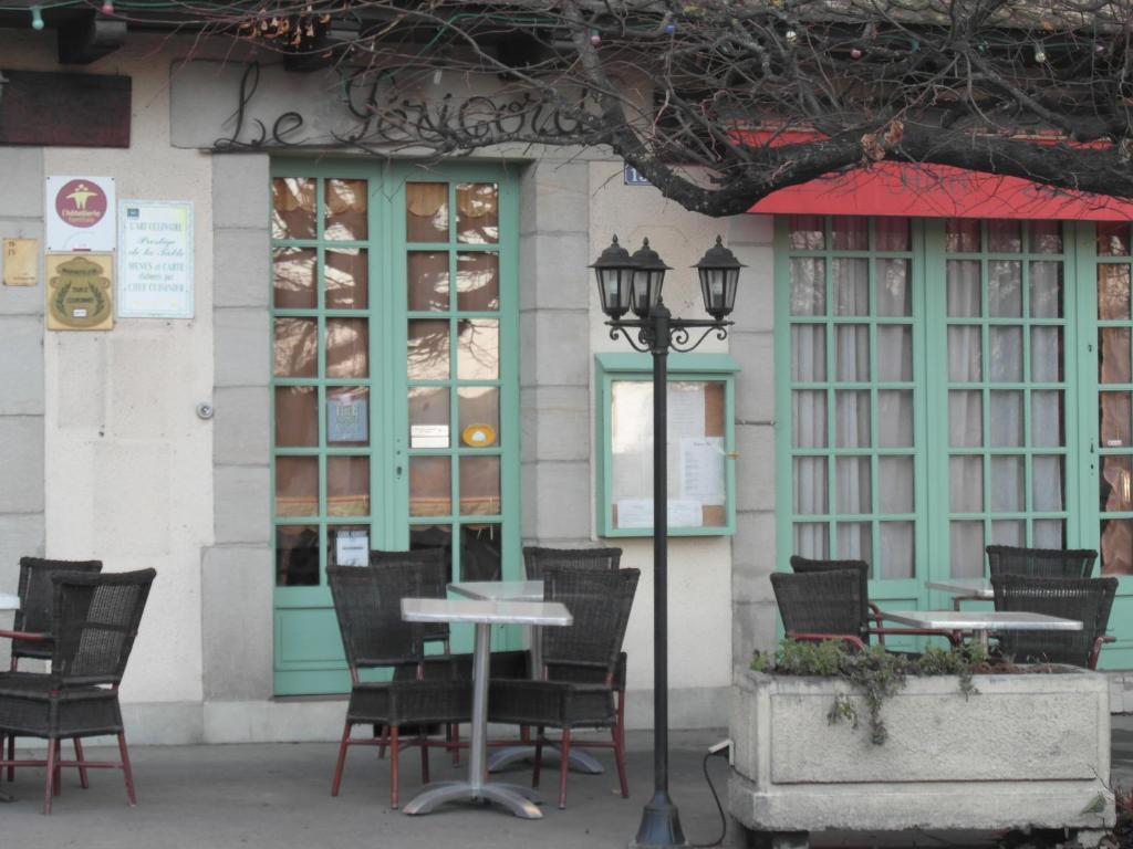Maurs Hotel Restaurant Le Perigord מראה חיצוני תמונה