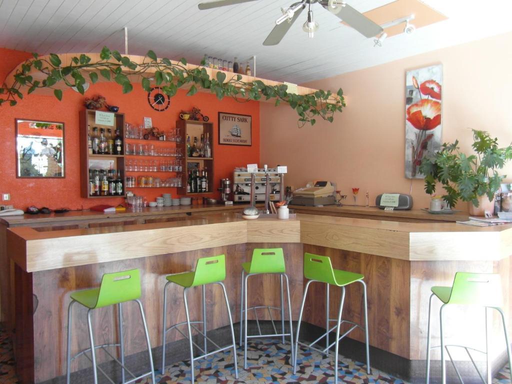 Maurs Hotel Restaurant Le Perigord מראה חיצוני תמונה